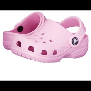 Crocs Girls 2 3 2/3 Pink Classic Clog Lightweight